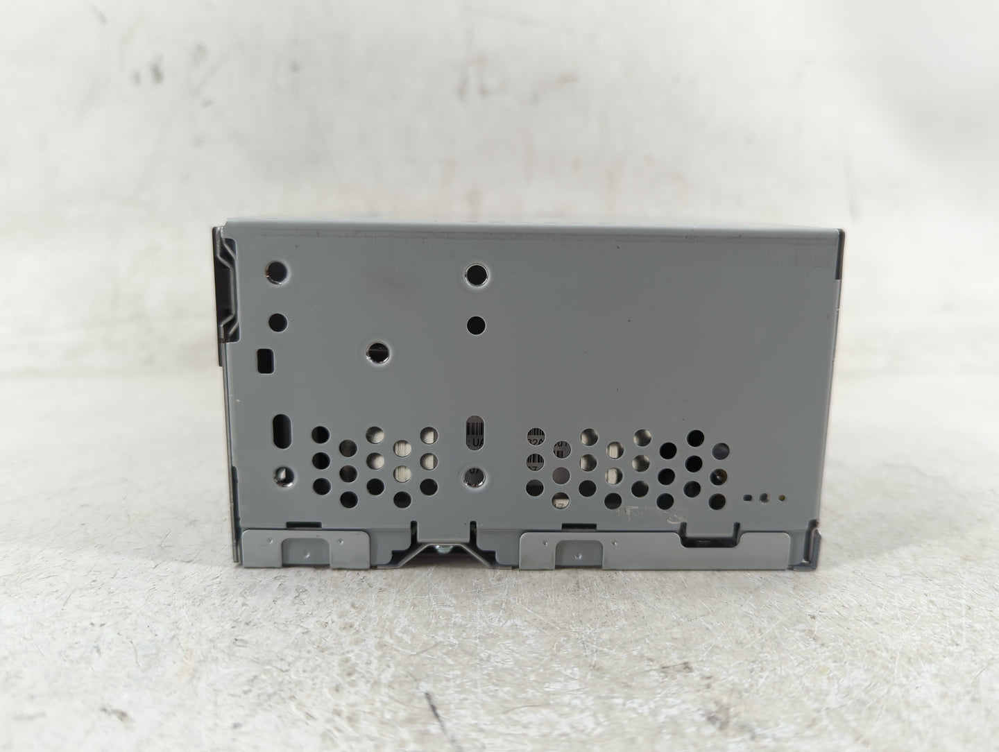 2016-2018 Ford F-150 Radio AM FM Cd Player Receiver Replacement P/N:GL3T-19C107-FE Fits Fits 2016 2017 2018 OEM Used Auto Pa