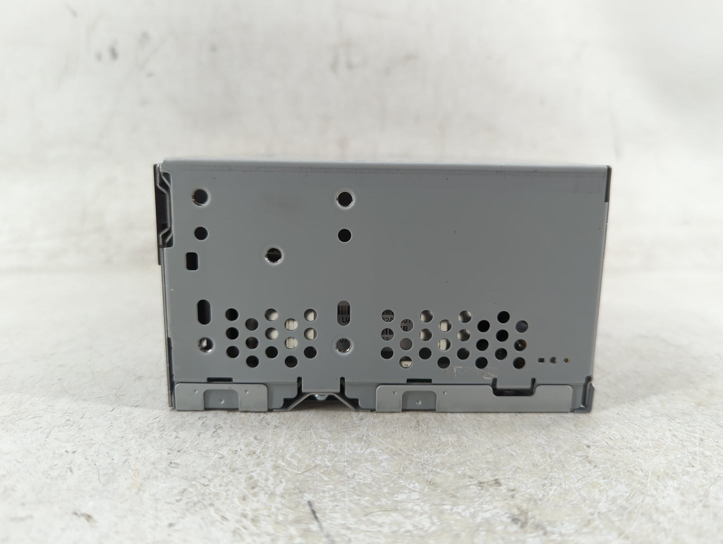 2016-2018 Ford F-150 Radio AM FM Cd Player Receiver Replacement P/N:GL3T-19C107-FE Fits Fits 2016 2017 2018 OEM Used Auto Pa