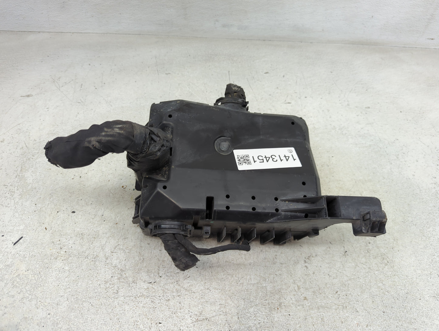 2017 Ford F-150 Fusebox Fuse Box Panel Relay Module P/N:HL3T-12A581CPG Fits OEM Used Auto Parts - Oemusedautoparts1.com