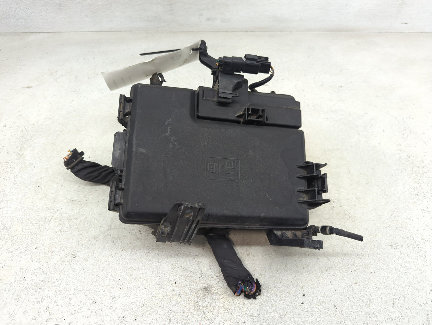 2017 Ford F-150 Fusebox Fuse Box Panel Relay Module P/N:FU5T-14A003 Fits OEM Used Auto Parts - Oemusedautoparts1.com