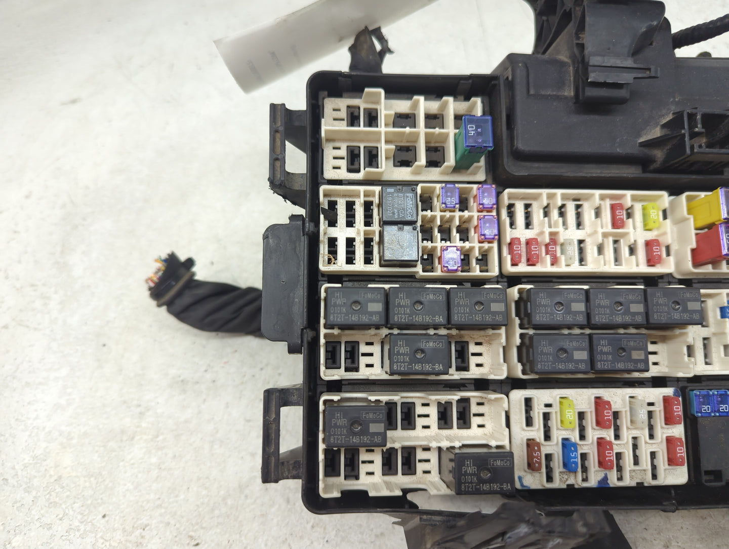 2017 Ford F-150 Fusebox Fuse Box Panel Relay Module P/N:FU5T-14A003 Fits OEM Used Auto Parts - Oemusedautoparts1.com