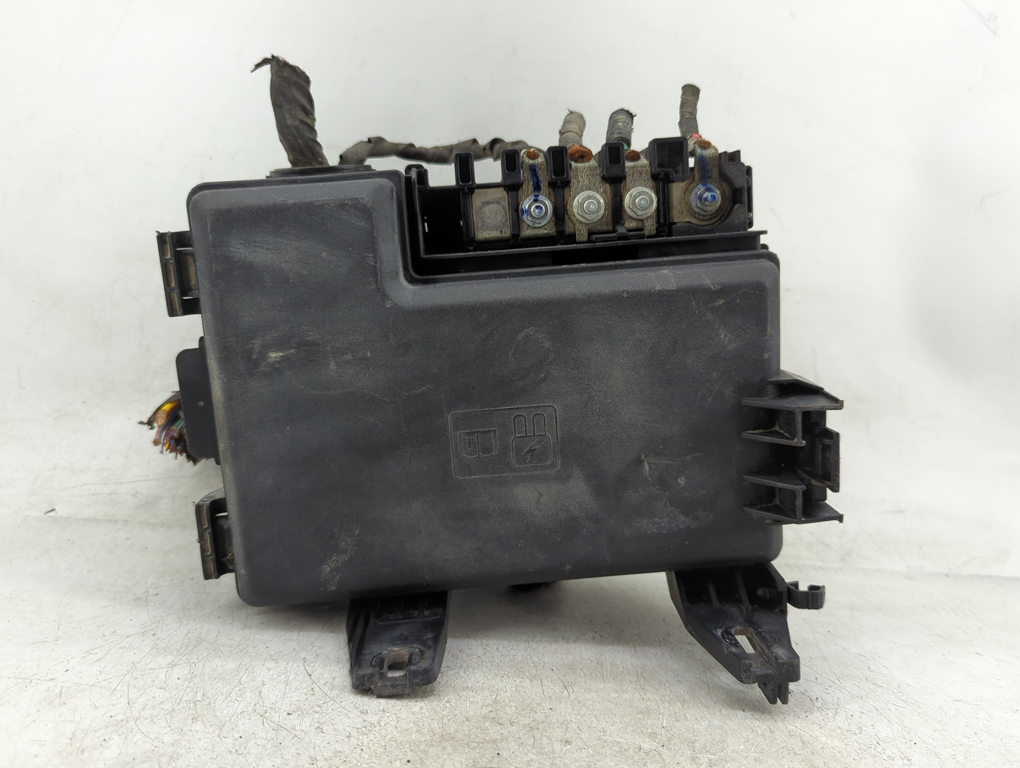 2017 Ford F-150 Fusebox Fuse Box Panel Relay Module P/N:HL3T-12A581 APD HL3T-12A581 ARD Fits OEM Used Auto Parts - Oemusedau