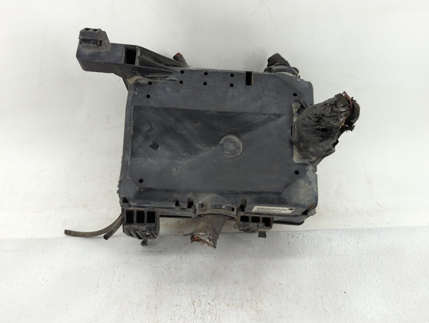2017 Ford F-150 Fusebox Fuse Box Panel Relay Module Fits OEM Used Auto Parts - Oemusedautoparts1.com