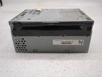 2016-2017 Ford F-150 Radio AM FM Cd Player Receiver Replacement P/N:HL3T-19C107-AB Fits Fits 2016 2017 OEM Used Auto Parts -