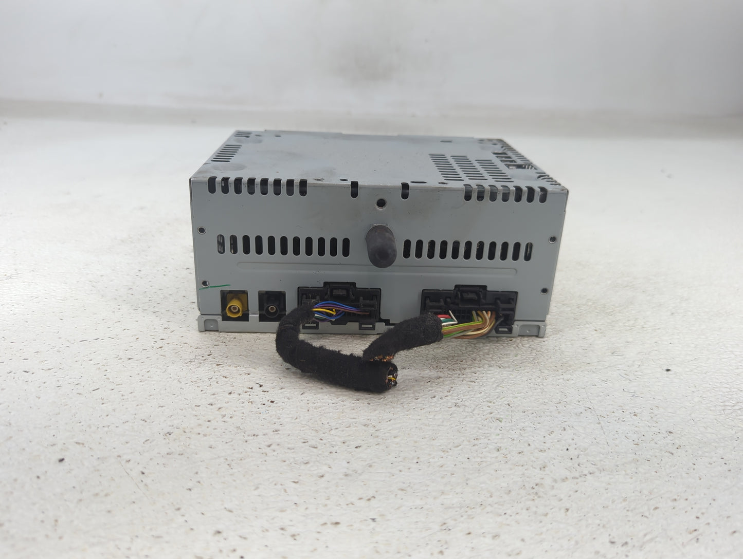 2017 Ford F-150 Radio AM FM Cd Player Receiver Replacement P/N:HL3T-19C107-BC Fits OEM Used Auto Parts - Oemusedautoparts1.c