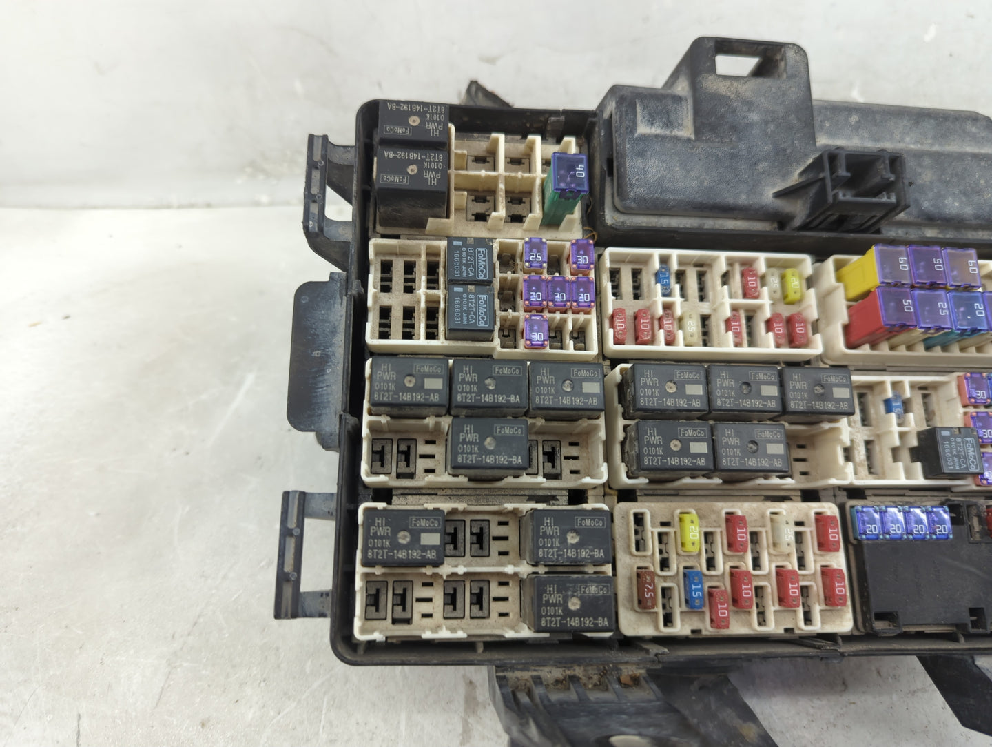 2017 Ford F-150 Fusebox Fuse Box Panel Relay Module P/N:HL3T-12A581AND Fits OEM Used Auto Parts - Oemusedautoparts1.com