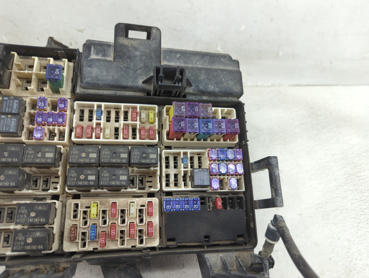 2017 Ford F-150 Fusebox Fuse Box Panel Relay Module P/N:HL3T-12A581AND Fits OEM Used Auto Parts - Oemusedautoparts1.com
