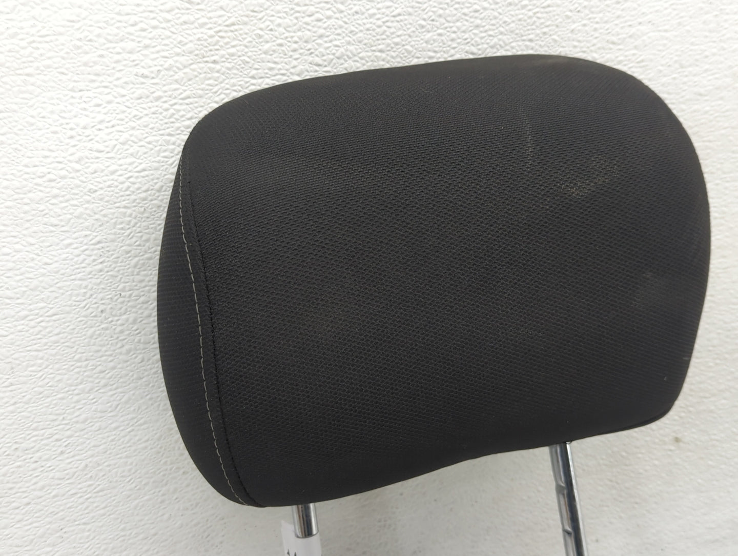 2015-2017 Ford F-150 Headrest Head Rest Front Driver Seat Black - Oemusedautoparts1.com