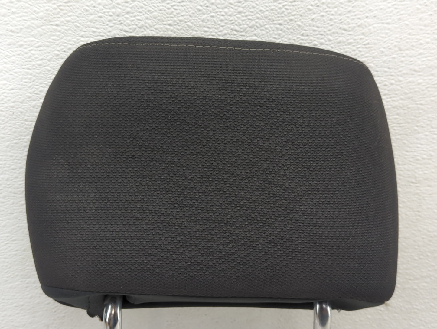 2015-2017 Ford F-150 Headrest Head Rest Front Driver Seat Black - Oemusedautoparts1.com