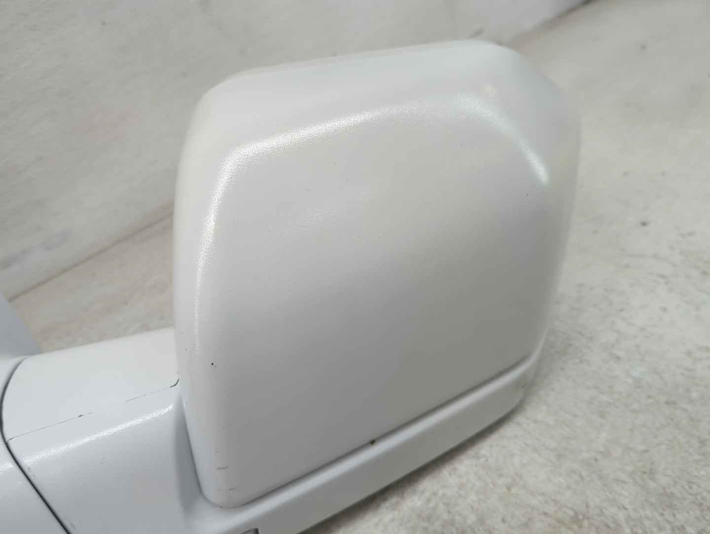 2015-2020 Ford F-150 Driver Side View Mirror - Left Door Mirror OEM Used - Oemusedautoparts1.com