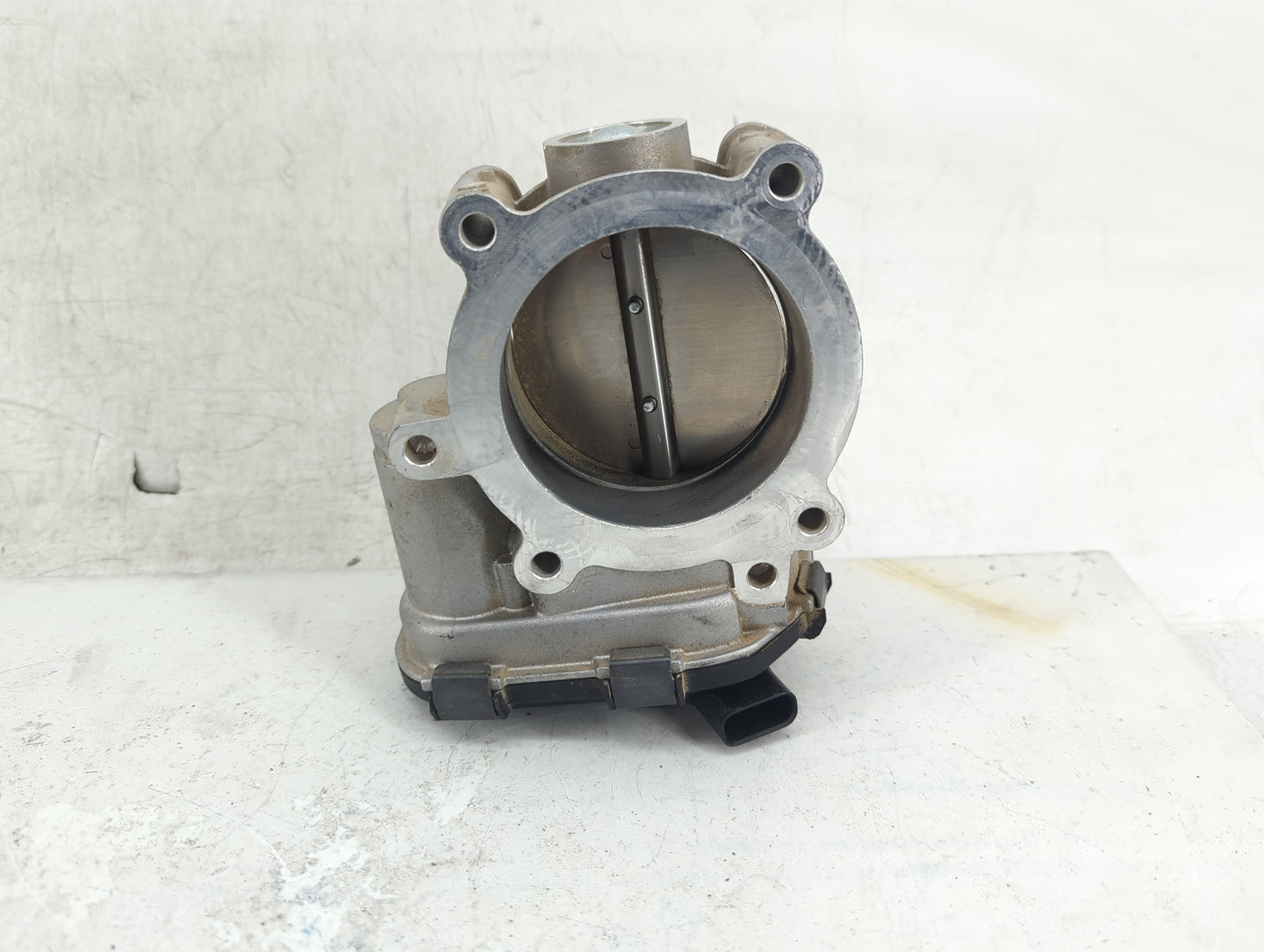 2017-2022 Ford F-150 Throttle Body P/N:HL3E 9F991 AA Fits Fits 2017 2018 2019 2020 2021 2022 OEM Used Auto Parts - Oemusedau