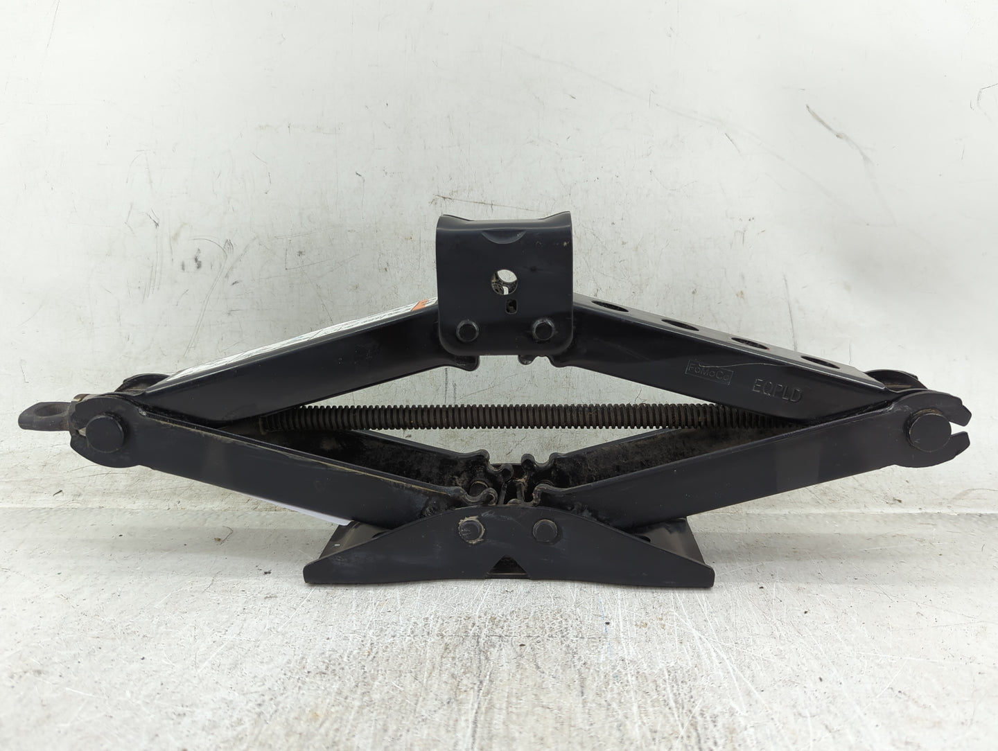 2017 Ford F-150 Spare Scissor Car Jack - Oemusedautoparts1.com
