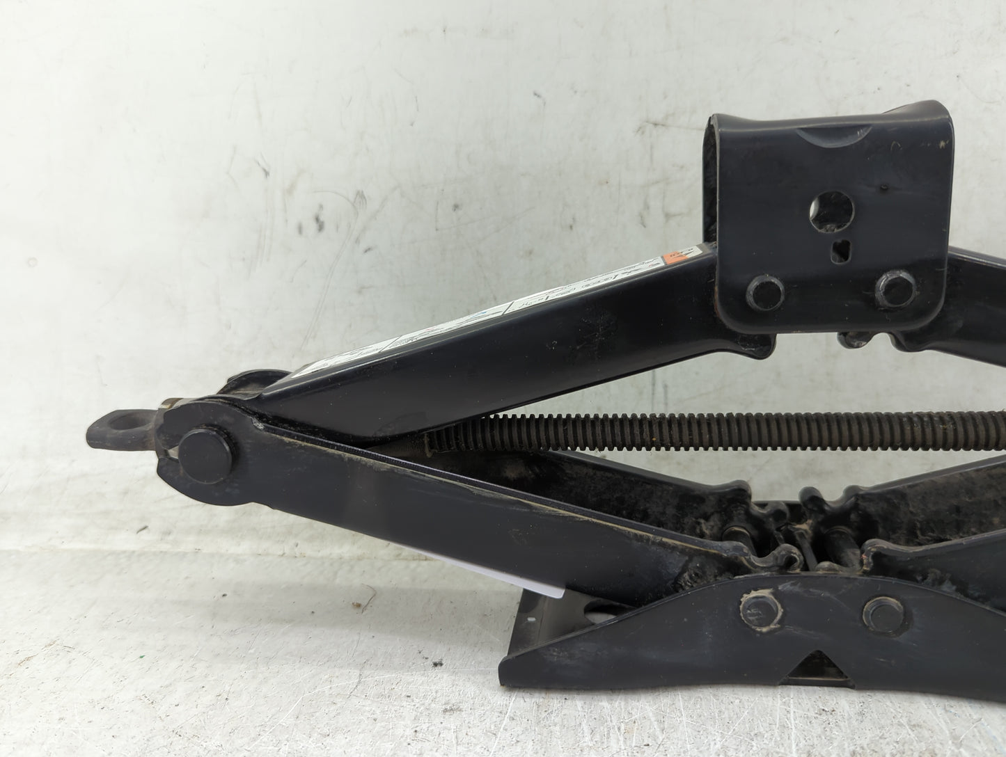 2017 Ford F-150 Spare Scissor Car Jack - Oemusedautoparts1.com