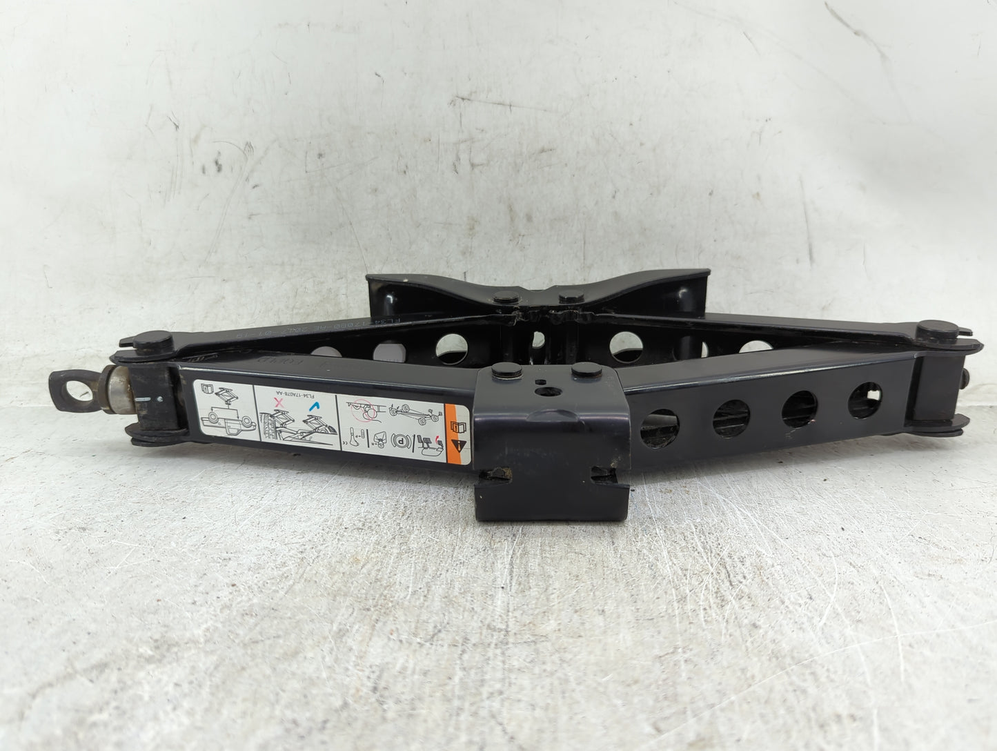 2017 Ford F-150 Spare Scissor Car Jack - Oemusedautoparts1.com