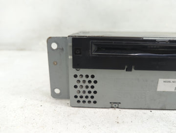 2017-2018 Ford F-150 Radio AM FM Cd Player Receiver Replacement P/N:GL3T-19C107-BA Fits Fits 2017 2018 OEM Used Auto Parts