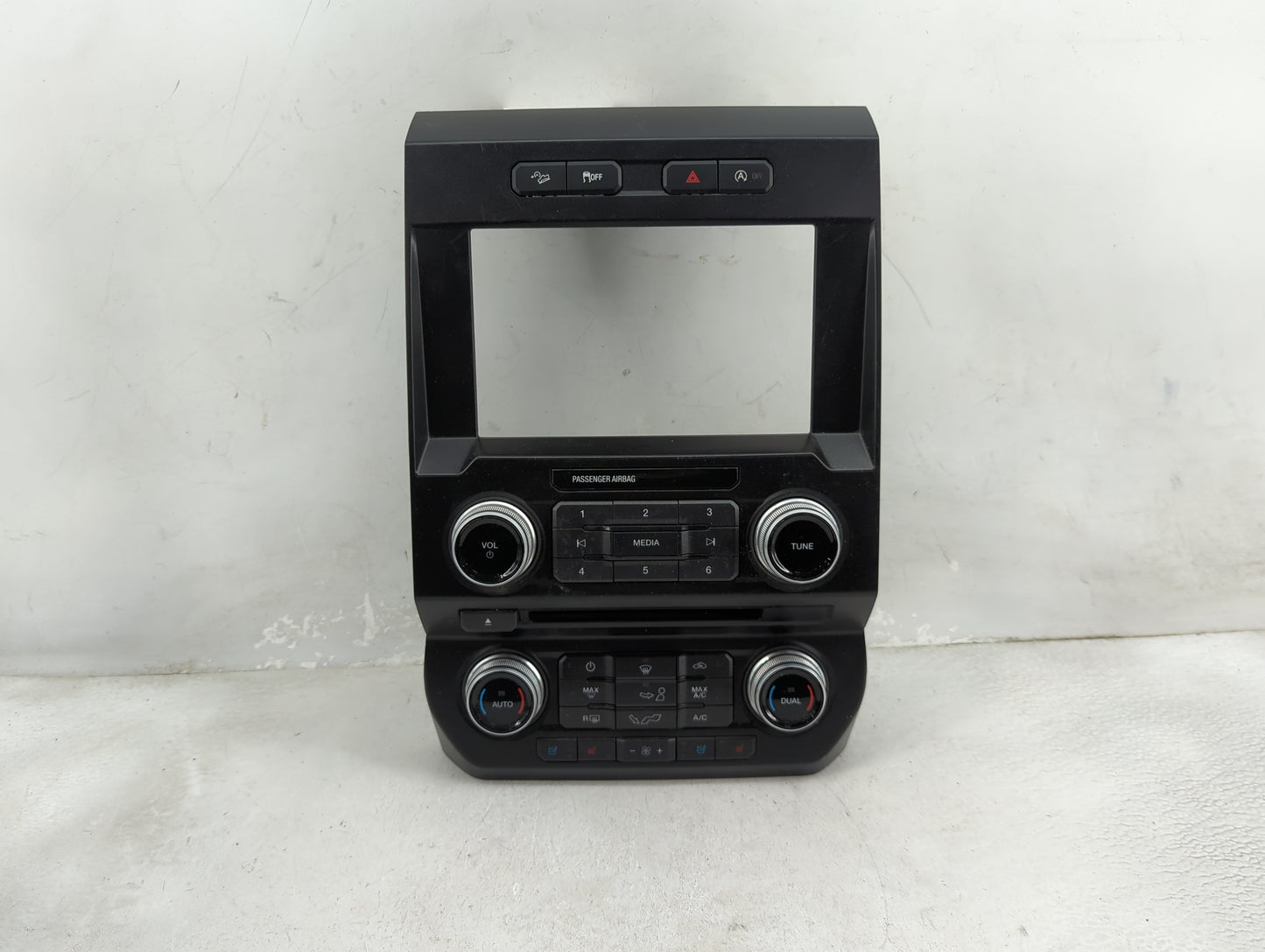 2017-2017 Ford F-150 Radio Control Panel - Oemusedautoparts1.com