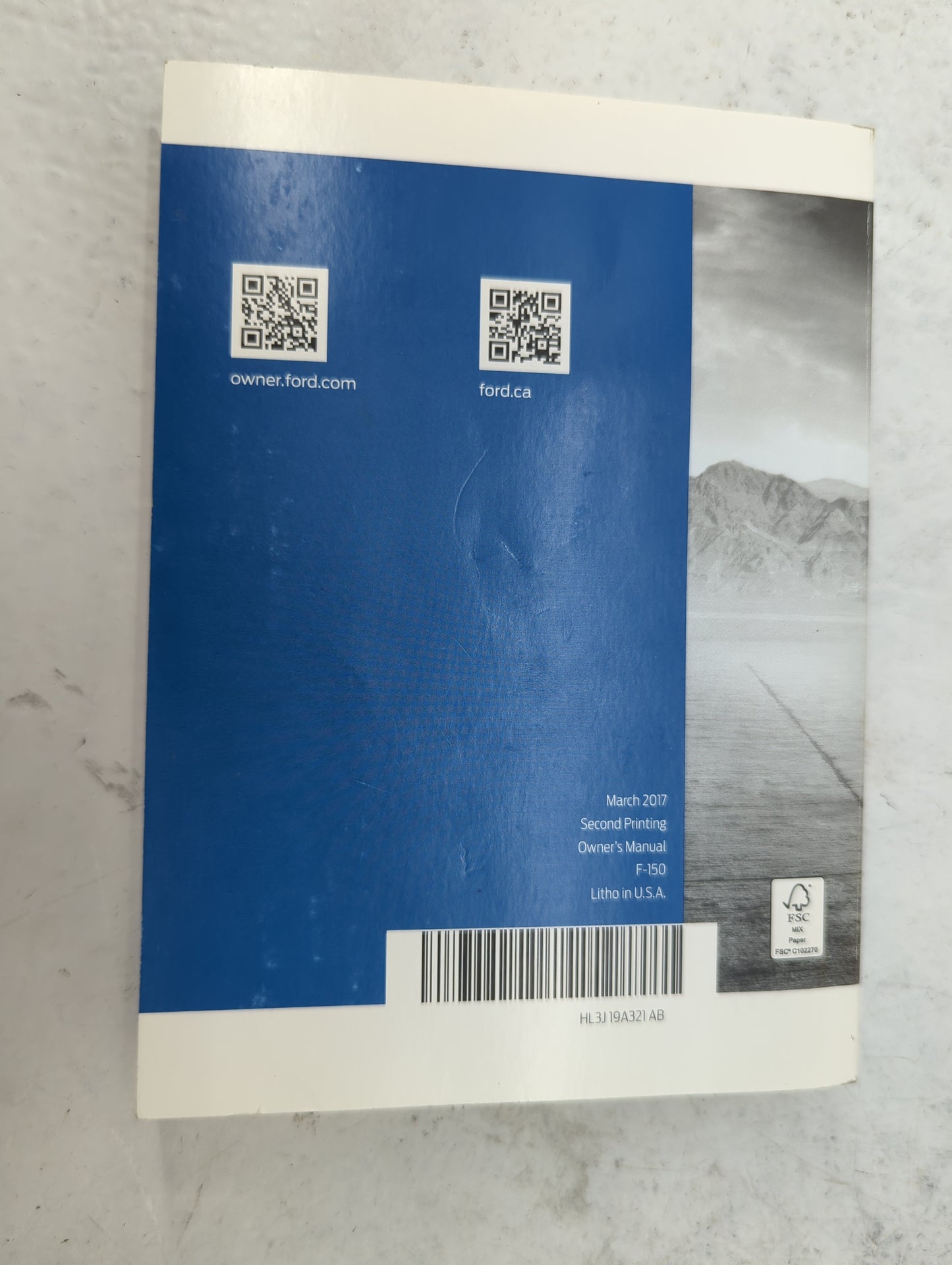 2017 Ford F-150 Owners Manual Book Guide P/N:HL3J19A321AB OEM Used Auto Parts - Oemusedautoparts1.com
