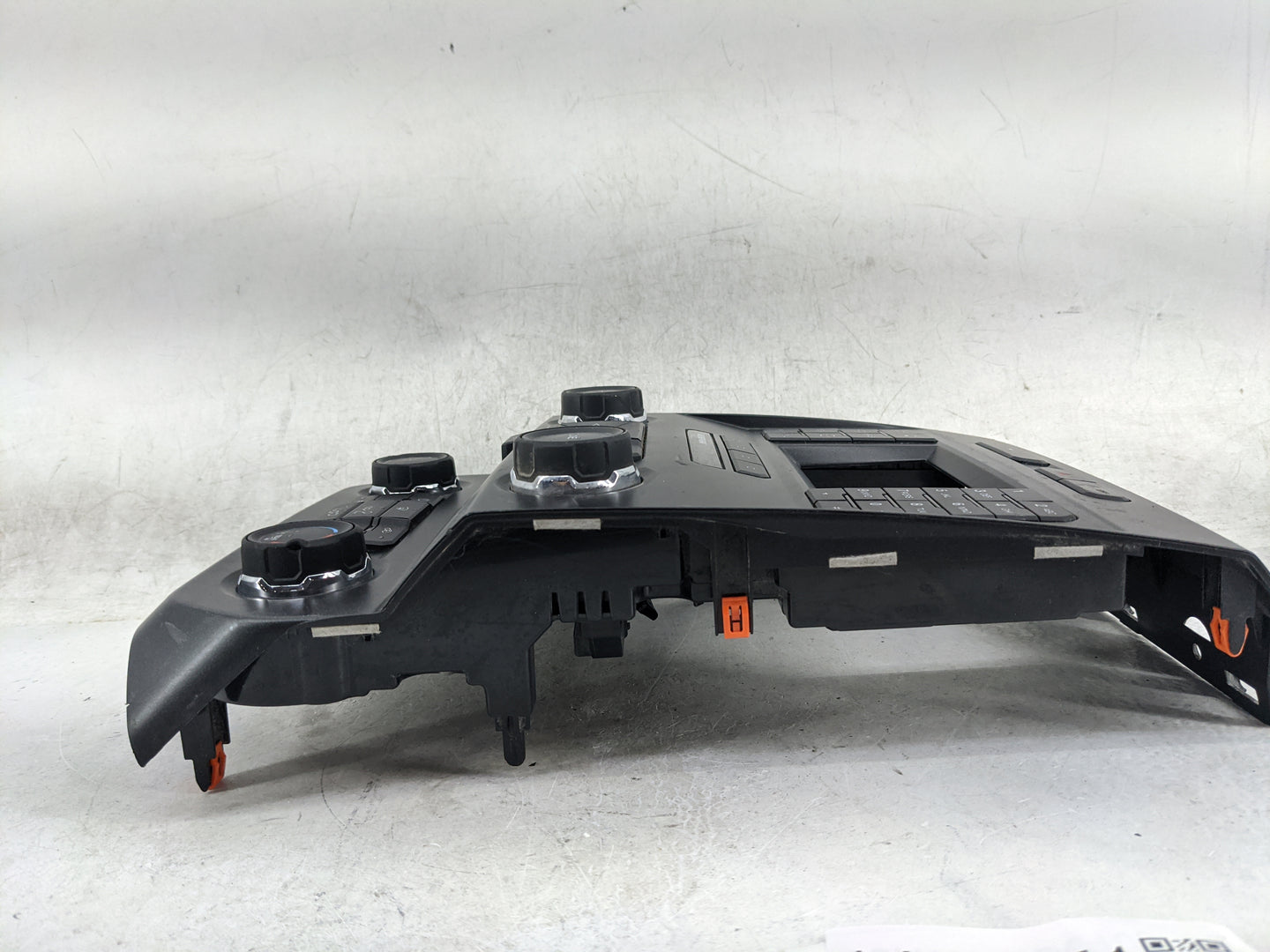 2017-2017 Ford F-150 Radio Control Panel 1468351 - Oemusedautoparts1.com