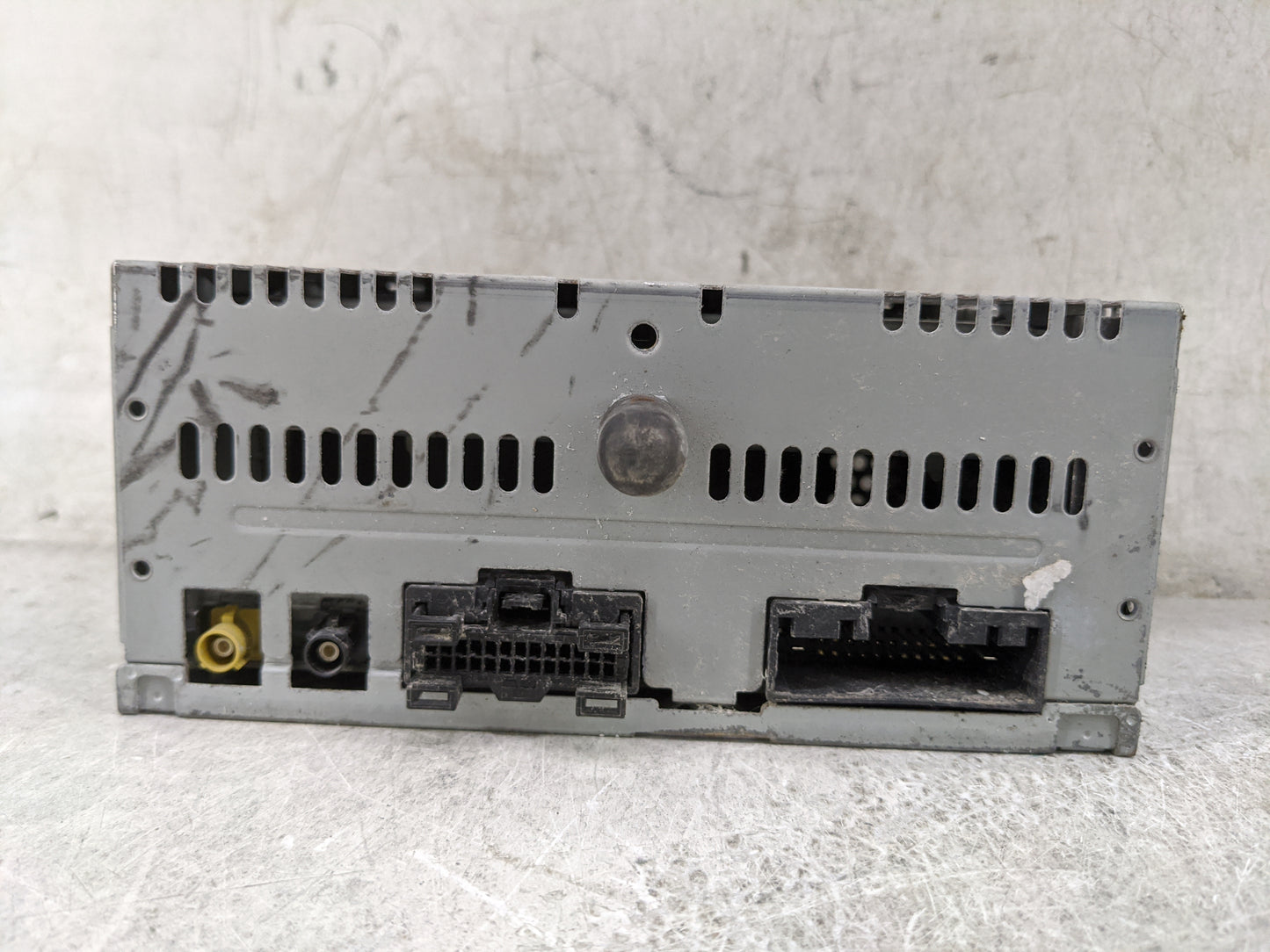 2016 Ford F-150 Radio AM FM Cd Player Receiver Replacement P/N:PU-3640P-C GL3T-19C107-BA Fits OEM Used Auto Parts - Oemuseda