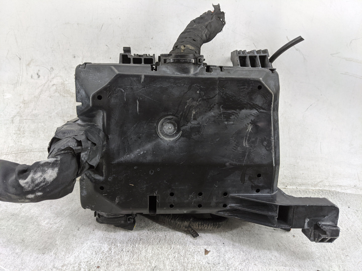 2017 Ford F-150 Fusebox Fuse Box Panel Relay Module P/N:HL3T-12A581AHD Fits OEM Used Auto Parts - Oemusedautoparts1.com
