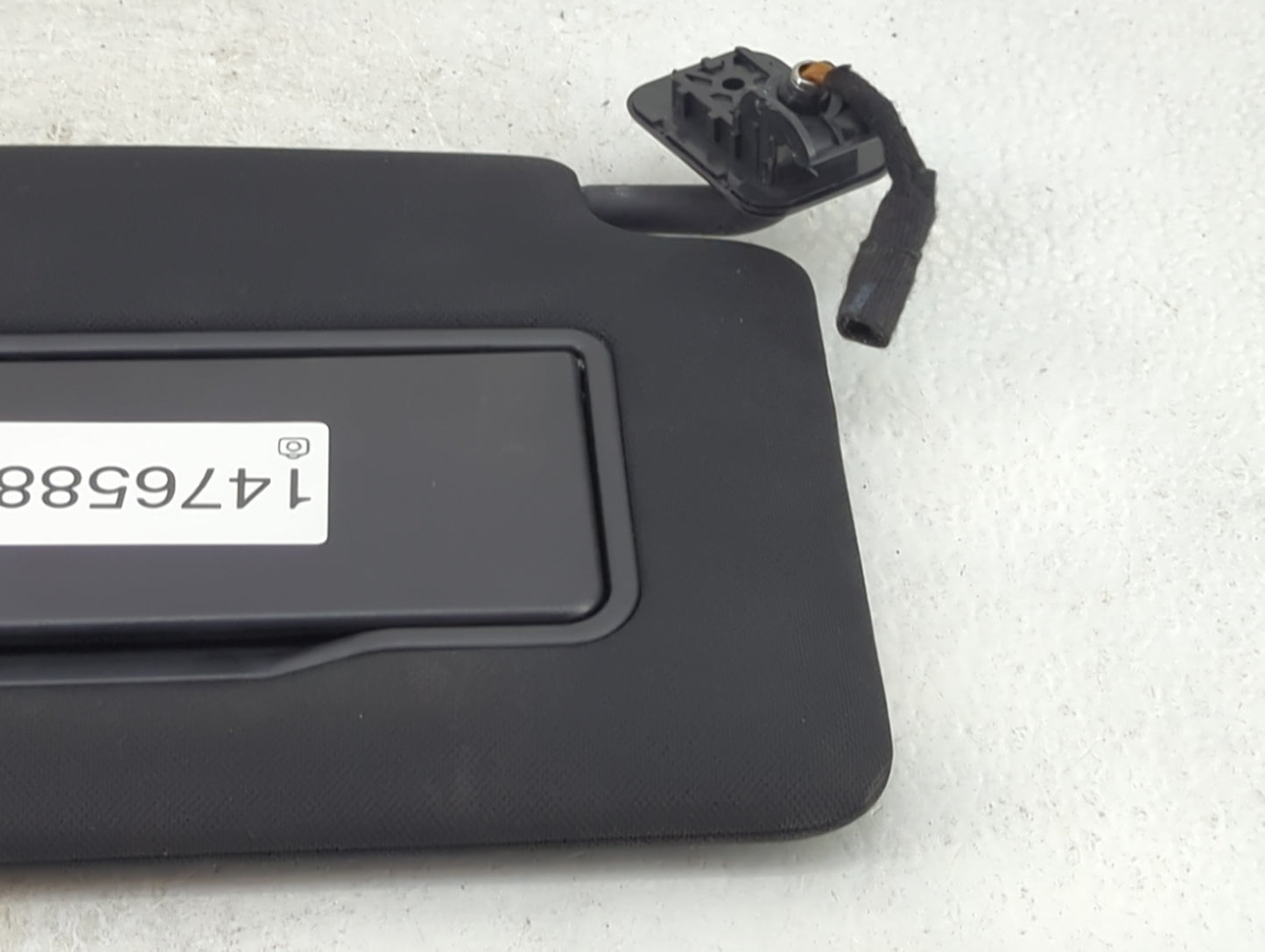 2015-2017 Ford F-150 Sun Visor Shade Replacement Passenger Right Mirror Fits Fits 2015 2016 2017 OEM Used Auto Parts - Oemus