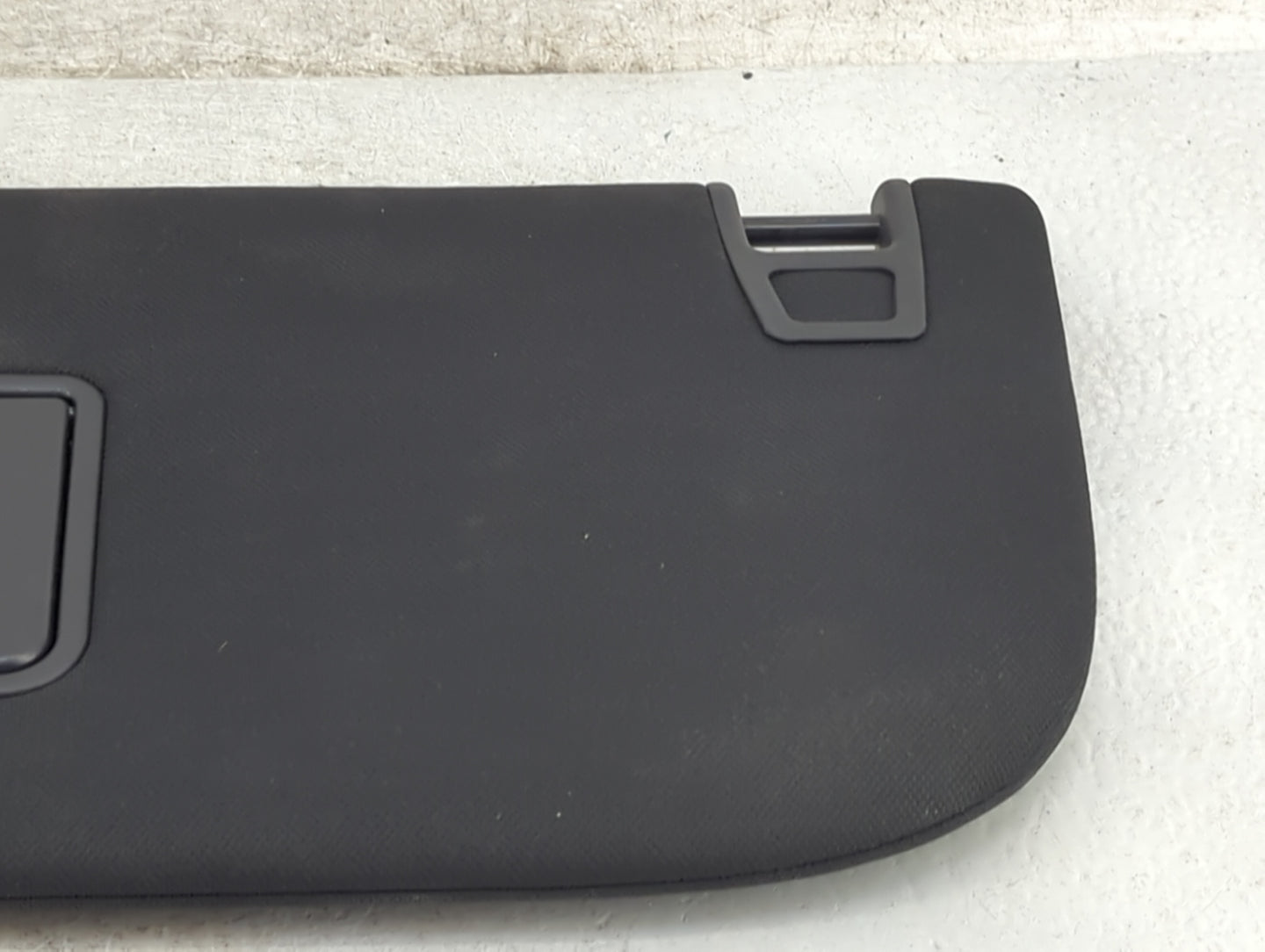 2015-2017 Ford F-150 Sun Visor Shade Replacement Driver Left Mirror Fits Fits 2015 2016 2017 OEM Used Auto Parts - Oemusedau
