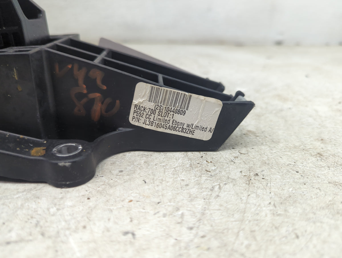 2017 Ford F-150 Floor Console Assembly Shifter - Oemusedautoparts1.com