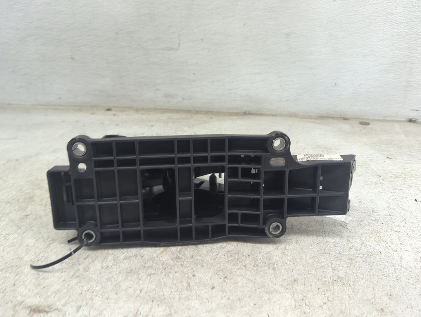2017 Ford F-150 Floor Console Assembly Shifter - Oemusedautoparts1.com