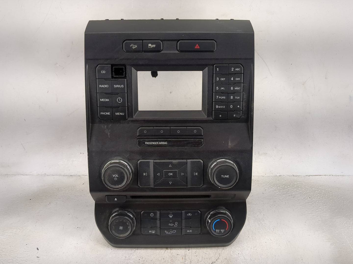 2017-2017 Ford F-150 Radio Control Panel 1492587 - Oemusedautoparts1.com