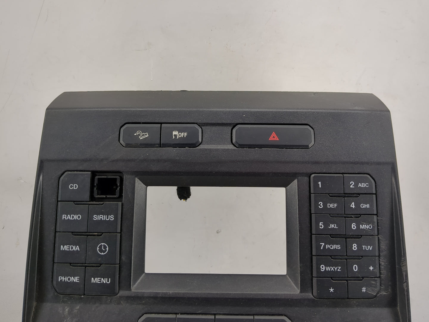 2017-2017 Ford F-150 Radio Control Panel 1492587 - Oemusedautoparts1.com