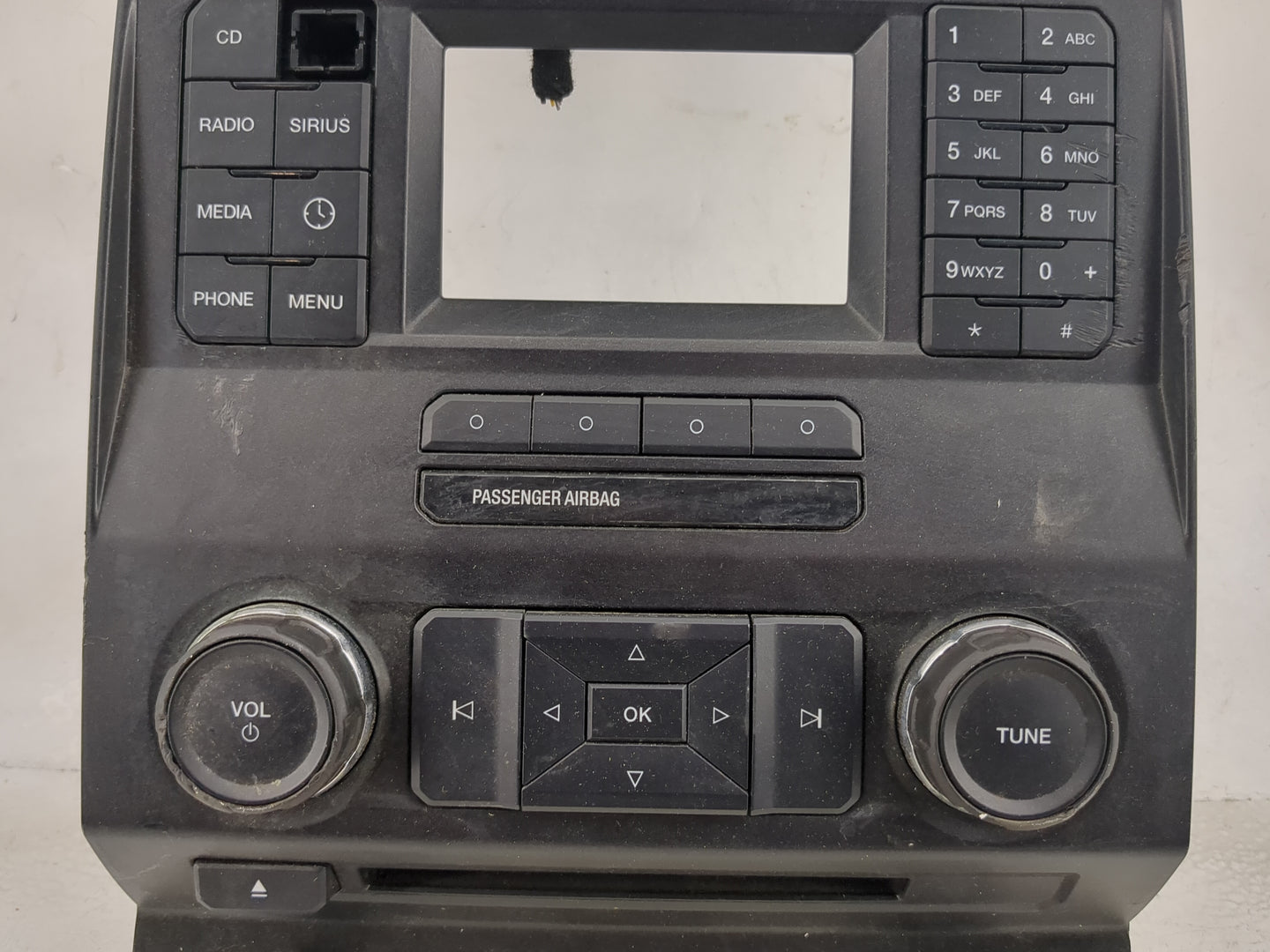 2017-2017 Ford F-150 Radio Control Panel 1492587 - Oemusedautoparts1.com