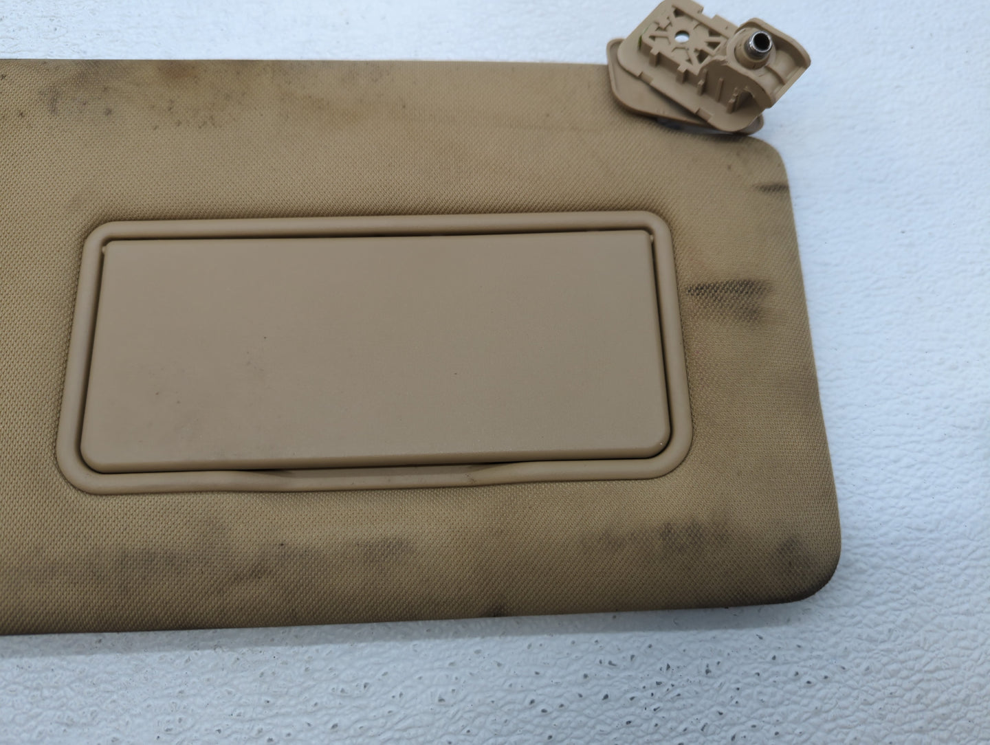 2015-2017 Ford F-150 Sun Visor Shade Replacement Driver Left Mirror Fits Fits 2015 2016 2017 OEM Used Auto Parts - Oemusedau