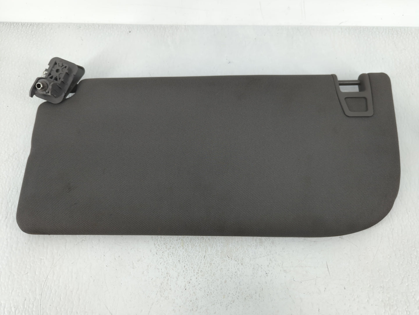 2015-2017 Ford F-150 Sun Visor Shade Replacement Passenger Right Mirror Fits Fits 2015 2016 2017 OEM Used Auto Parts - Oemus