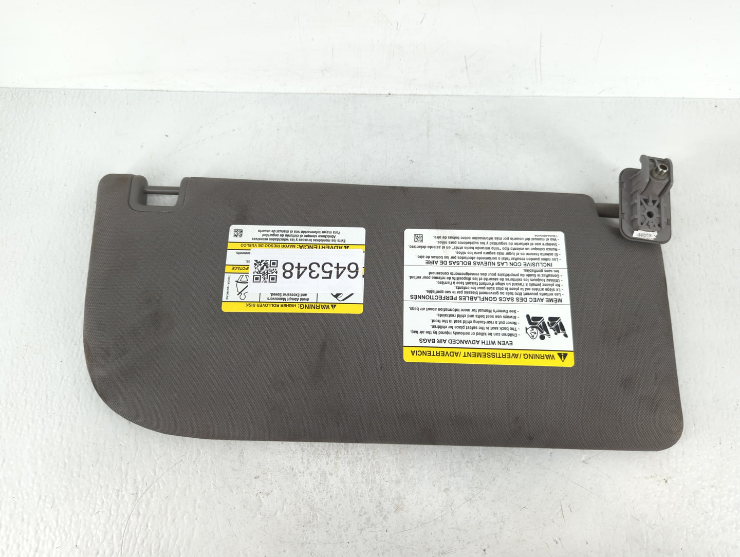 2015-2017 Ford F-150 Sun Visor Shade Replacement Passenger Right Mirror Fits Fits 2015 2016 2017 OEM Used Auto Parts - Oemus