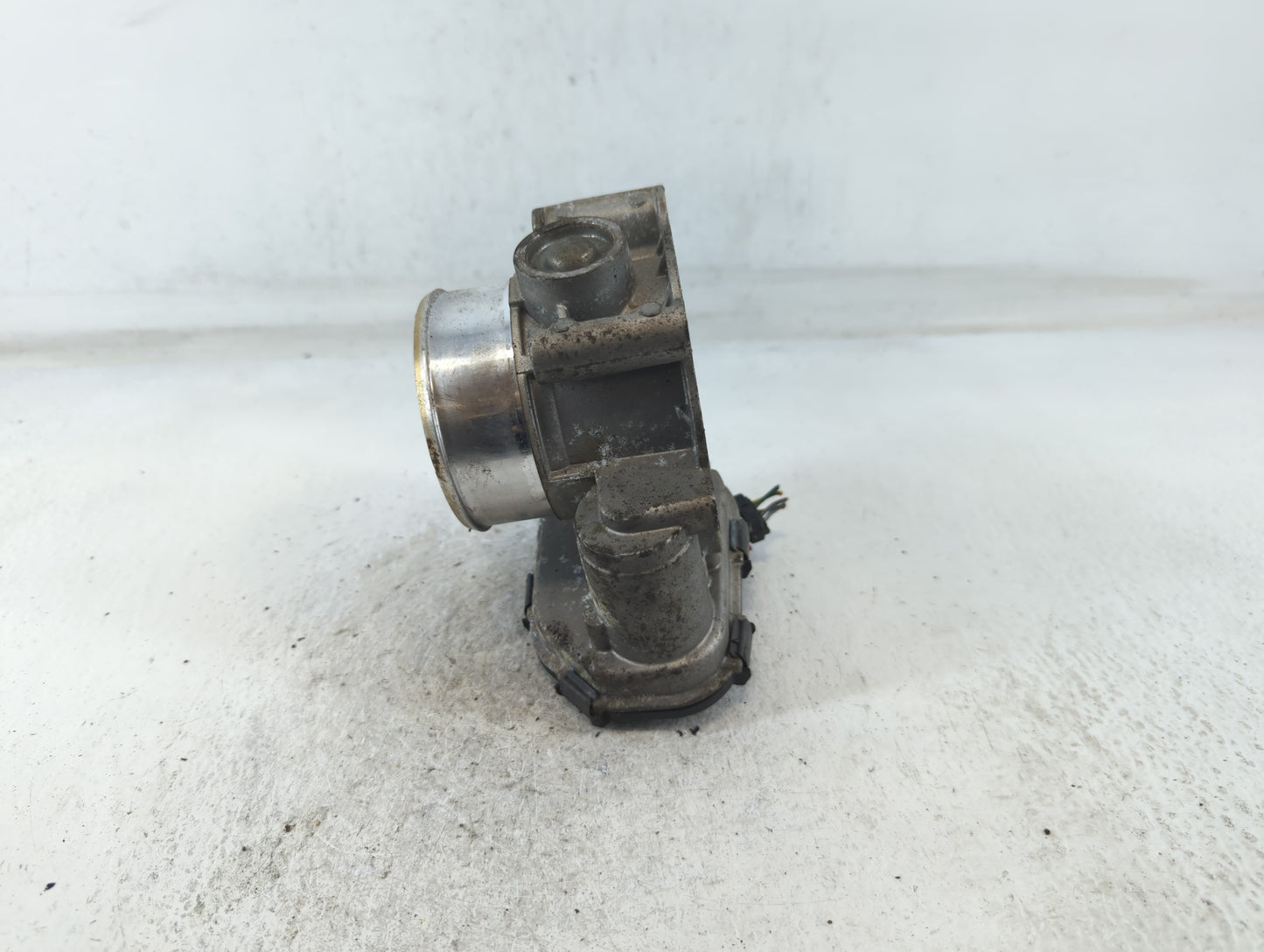 2017-2022 Ford F-150 Throttle Body P/N:17076 526946 HL3E 9F991 AA Fits Fits 2017 2018 2019 2020 2021 2022 OEM Used Auto Part