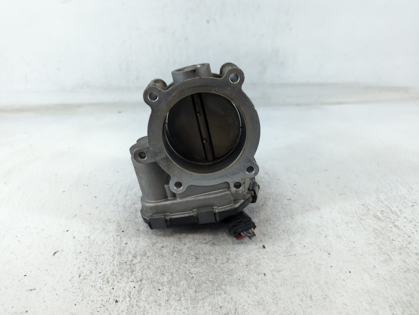 2017-2022 Ford F-150 Throttle Body P/N:HL3E 9F991 AA Fits Fits 2017 2018 2019 2020 2021 2022 OEM Used Auto Parts - Oemusedau