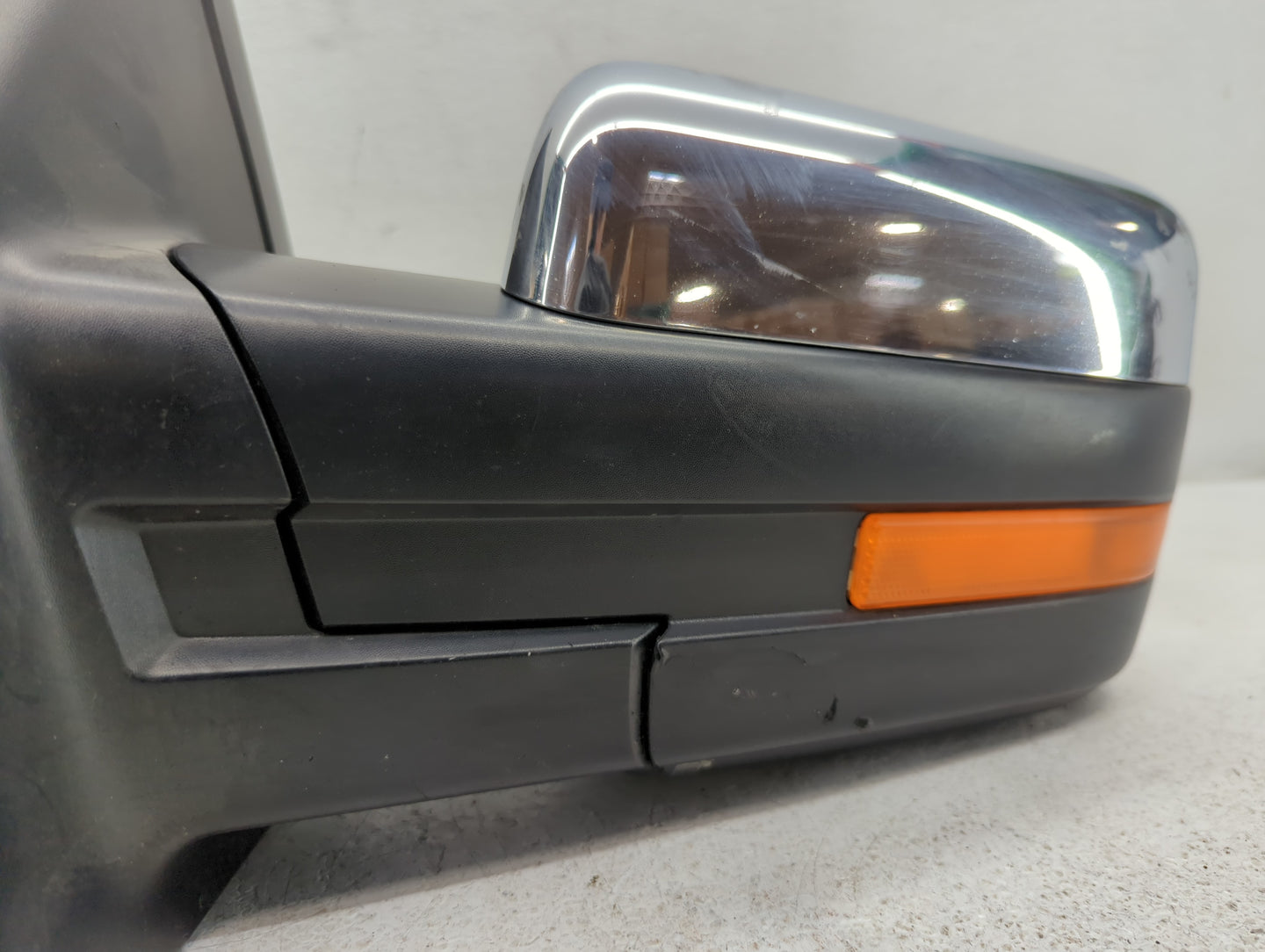 2017 Ford F-150 Driver Side View Mirror - Left Door Mirror OEM Used - Oemusedautoparts1.com