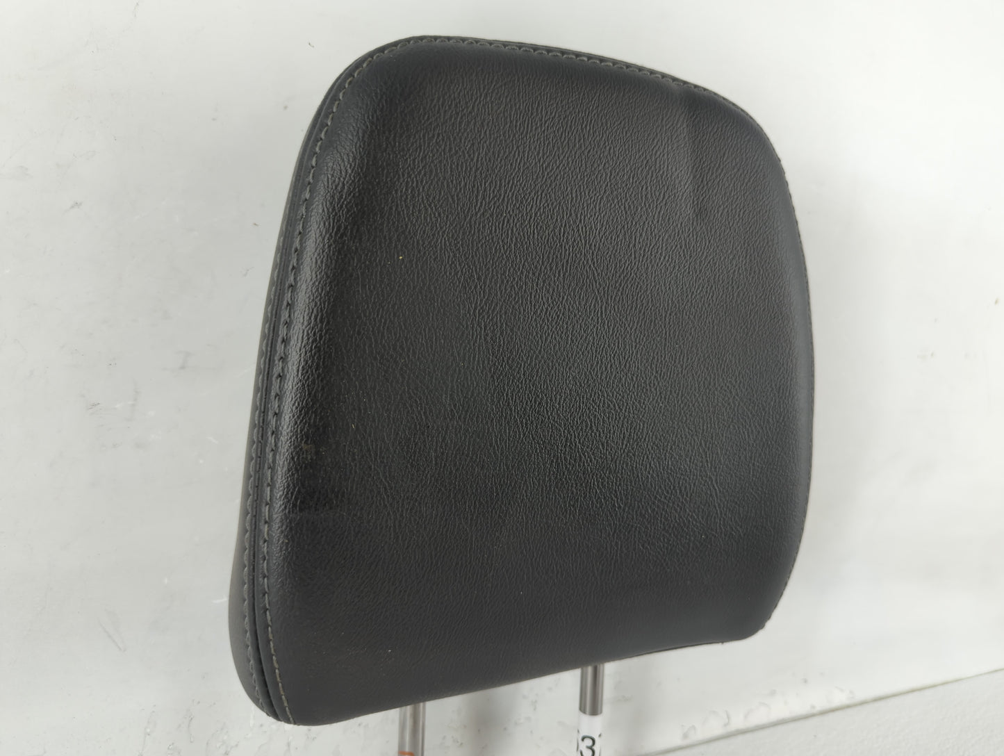 2015-2017 Ford F-150 Headrest Head Rest Front Driver Passenger Seat Fits Fits 2015 2016 2017 OEM Used Auto Parts - Oemusedau