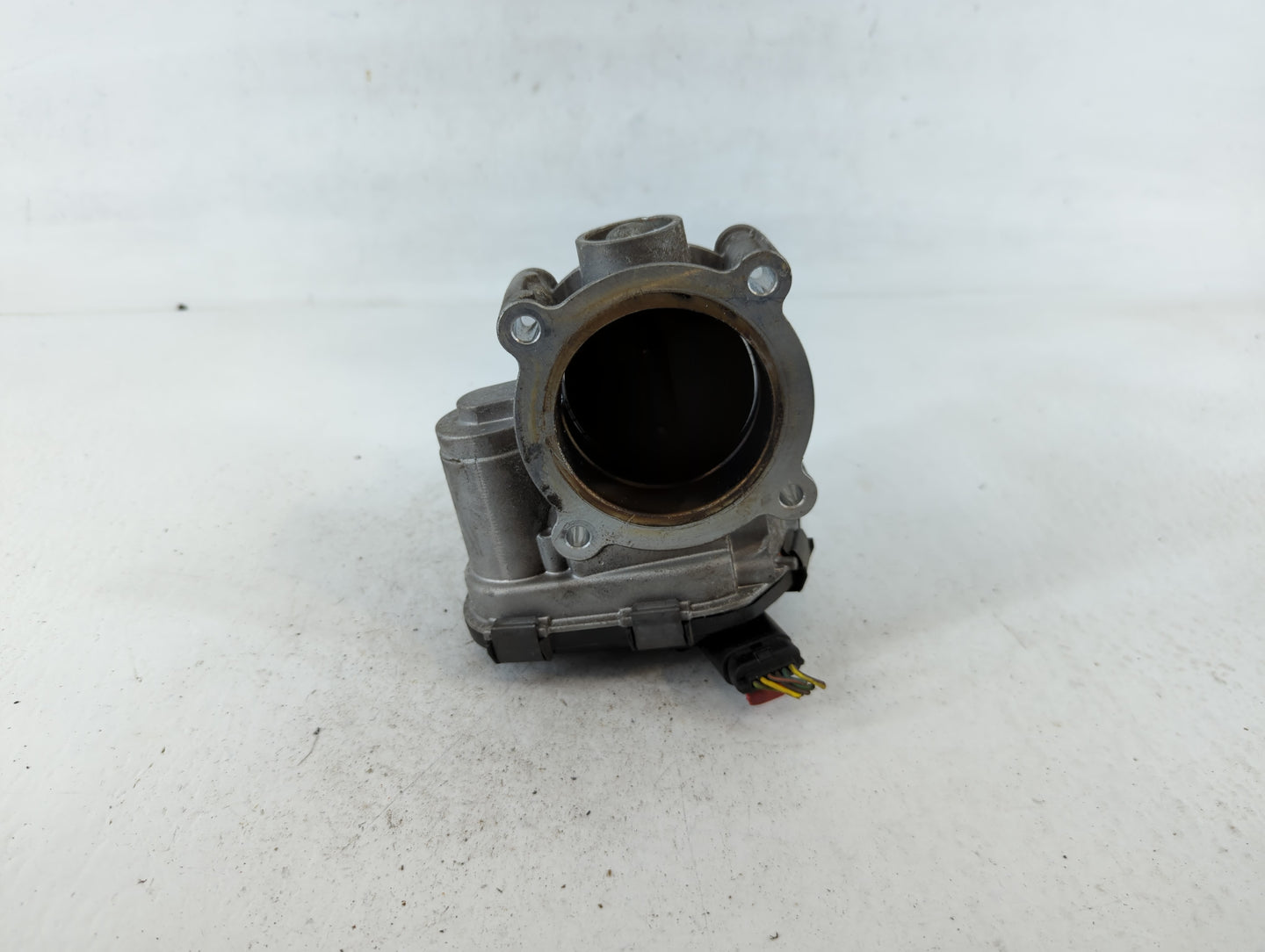 2015-2017 Ford F-150 Throttle Body P/N:17083 328789 GB8E 9F991 BC Fits Fits 2015 2016 2017 2018 2019 2020 OEM Used Auto Part