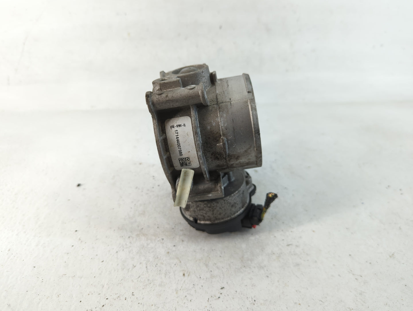2011-2017 Ford F-150 Throttle Body P/N:AT4E-9F991-EL Fits Fits 2011 2012 2013 2014 2015 2016 2017 2018 2019 OEM Used Auto Pa