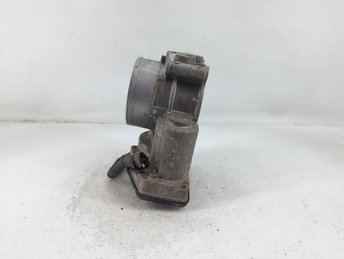 2011-2017 Ford F-150 Throttle Body P/N:DA634502427 4H1616B-0670 Fits Fits 2011 2012 2013 2014 2015 2016 2017 2018 2019 OEM U