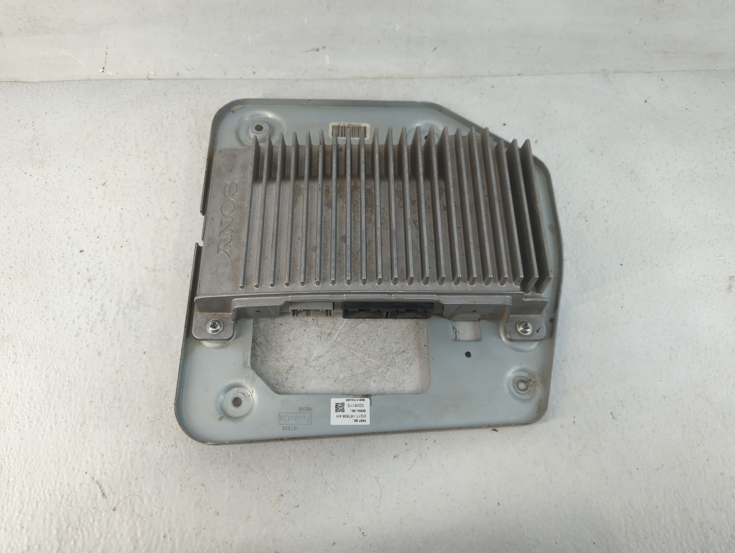 2017 Ford F-150 Radio Speaker Amplifier Ct4t-18b849-ae - Oemusedautoparts1.com