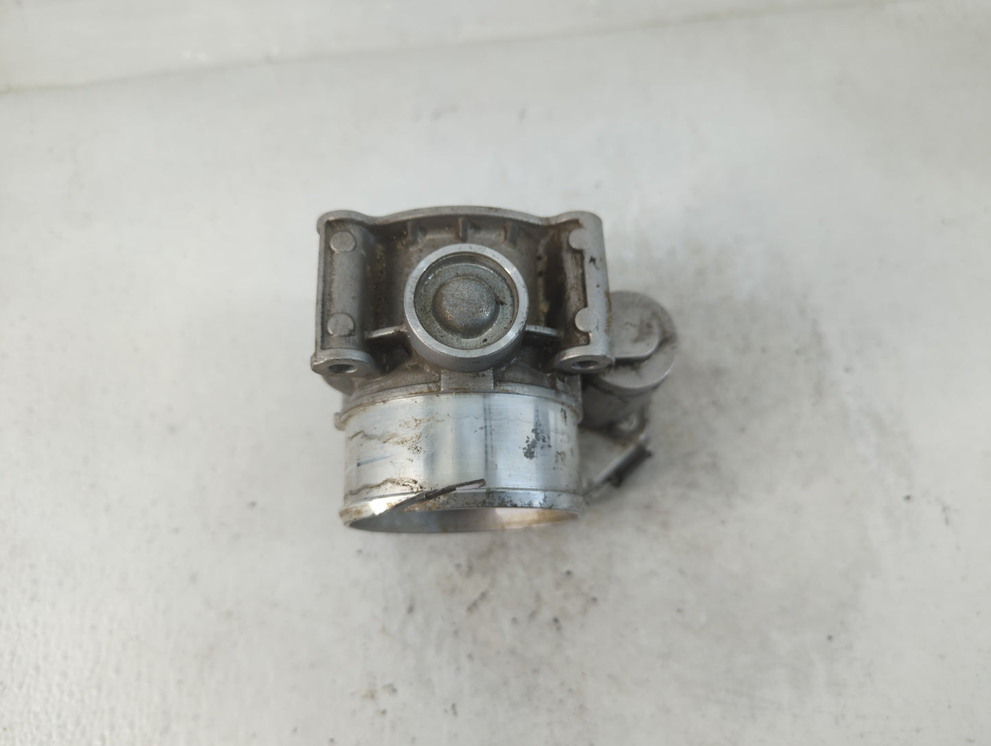 2015-2017 Ford F-150 Throttle Body P/N:GB8E 9F991 BC Fits Fits 2015 2016 2017 2018 2019 2020 OEM Used Auto Parts - Oemusedau