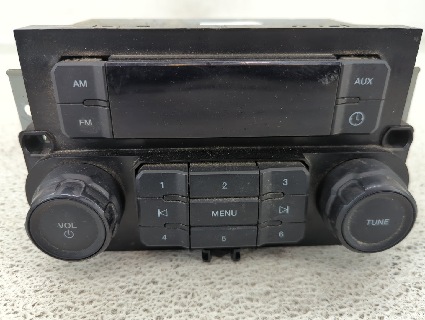 2017-2022 Ford F-250 Super Duty Radio AM FM Cd Player Receiver Replacement P/N:HC3T-18K810-AJ Fits OEM Used Auto Parts - Oem