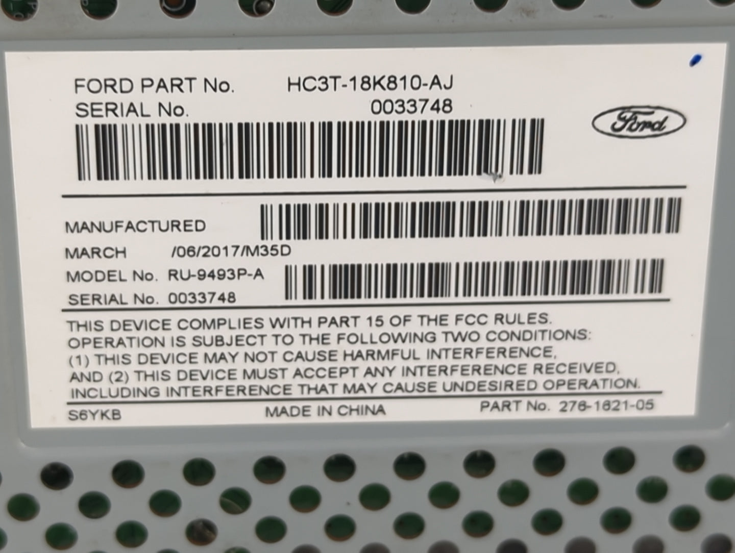 2017-2022 Ford F-250 Super Duty Radio AM FM Cd Player Receiver Replacement P/N:HC3T-18K810-AJ Fits OEM Used Auto Parts - Oem
