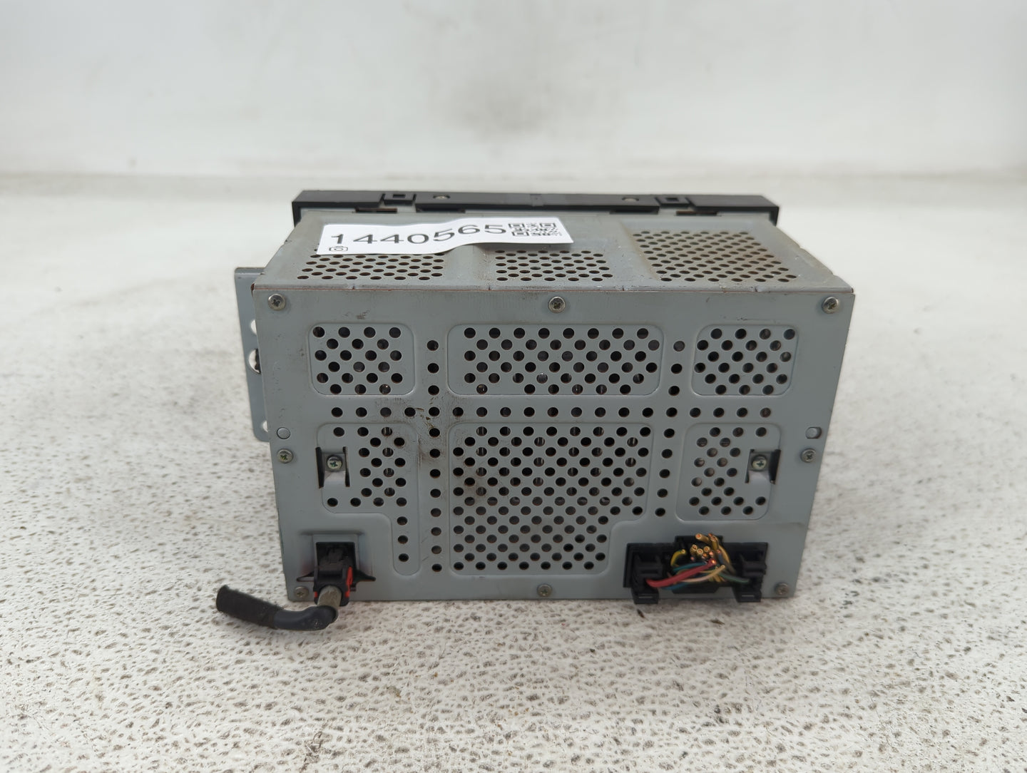 2017-2022 Ford F-250 Super Duty Radio AM FM Cd Player Receiver Replacement P/N:HC3T-18K810-AJ Fits OEM Used Auto Parts - Oem