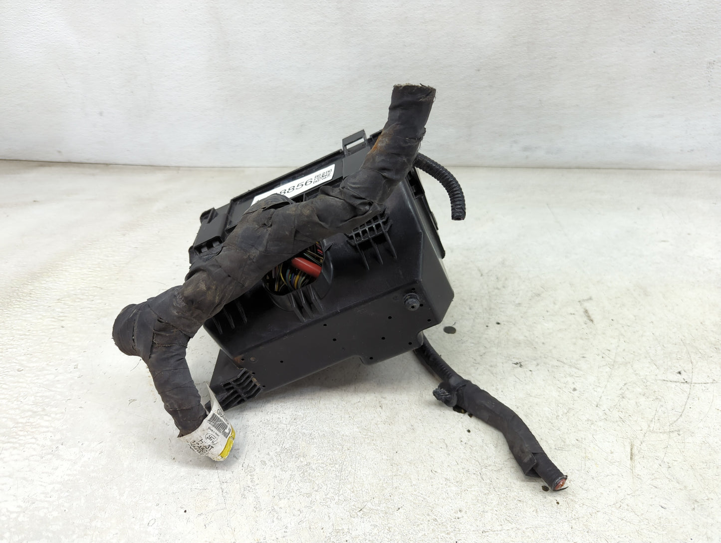 2017-2019 Ford F-250 Super Duty Fusebox Fuse Box Panel Relay Module P/N:GU5T-14A003-AA Fits Fits 2017 2018 2019 OEM Used Aut