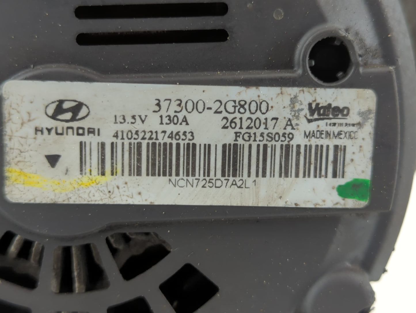2017-2022 Ford F-250 Super Duty Alternator Replacement Generator Charging Assembly Engine OEM P/N:37300-2G800 Fits OEM Used 