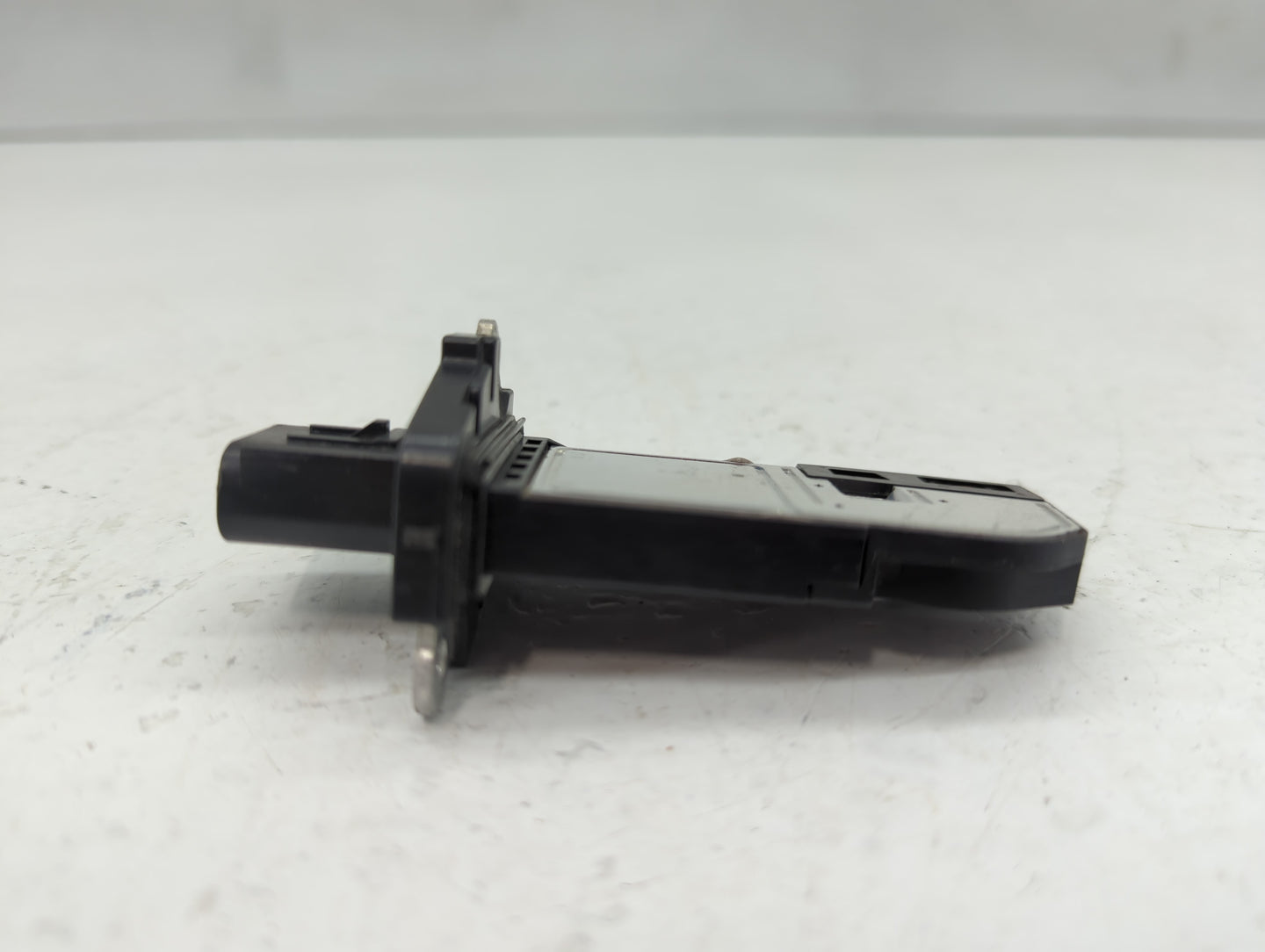 Ford F-350 Mass Air Flow Meter Maf - Oemusedautoparts1.com