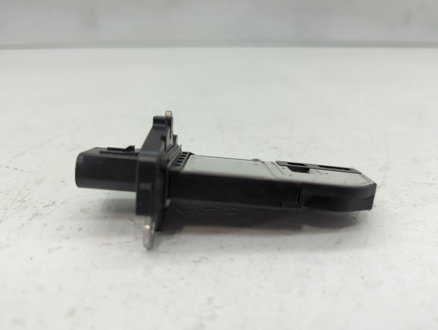 Ford F-350 Mass Air Flow Meter Maf - Oemusedautoparts1.com